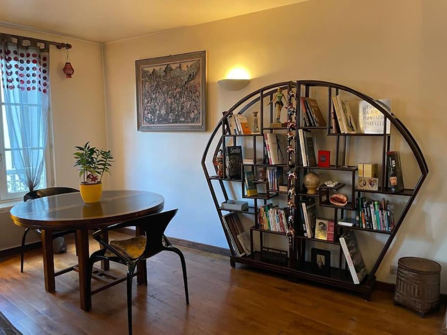 Appartement Sur Le Parvis De La Cathedrale Senlis  Ngoại thất bức ảnh